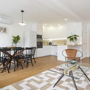 https://lv-premier-am3.hotels-lisbon-portugal.com